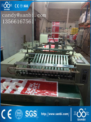 China Bolso automático que hace que máquina el polietileno empaqueta la fabricación de la máquina 65-75pcs/Min proveedor