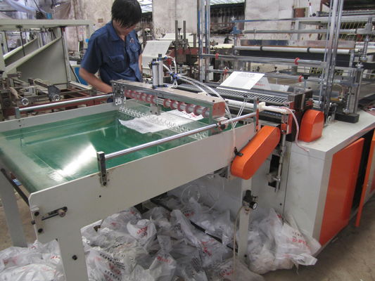China Ordenador que suelda el bolso del corte en caliente frío que hace la máquina con el CE ISO proveedor