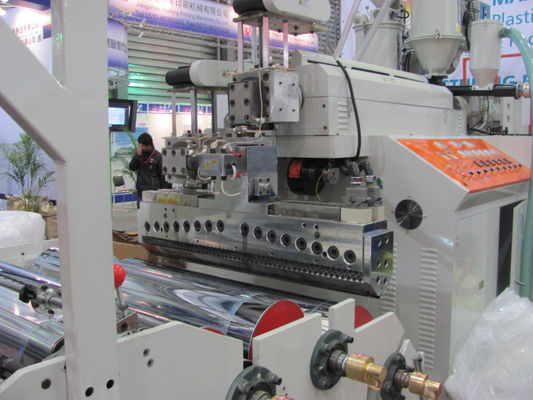 China Máquina del rodaje de películas de estiramiento de la protuberancia del Co de la capa doble línea del extrusor de solo tornillo proveedor