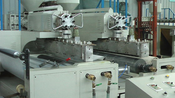 China Máquina 5/4 capas del rodaje de películas de la burbuja del polietileno que laminan la máquina que sopla de la película proveedor